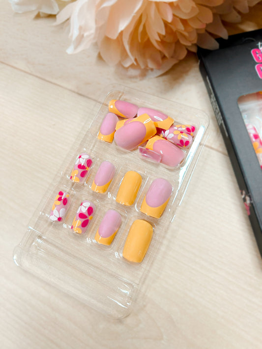 “Even The Flowers Are Jealous” Press-On Nail Kit