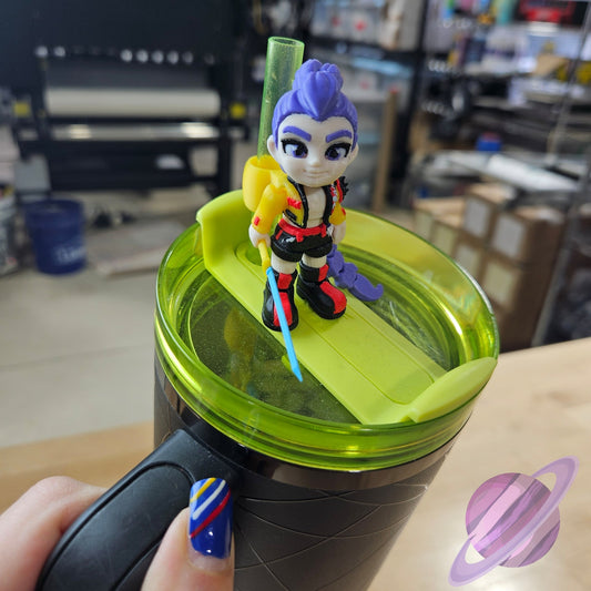 HUNTER GIRL-3D PRINTED STRAW BUDDY