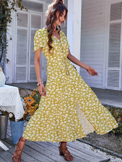 Long Floral Maxi Dress – Flowy V-Neck Dress with Side Slit