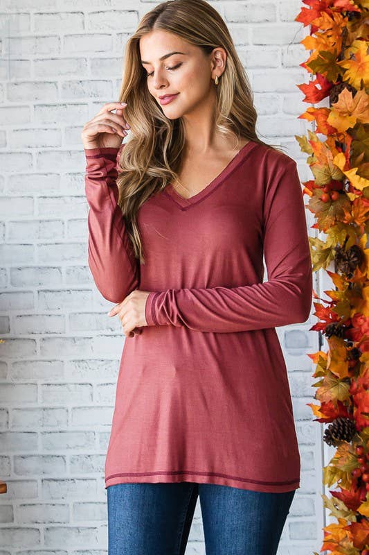 ET7014-10 V NECK SOLID TOP WITH STITCH: MARSALA / 2-2-2 (S-M-L)