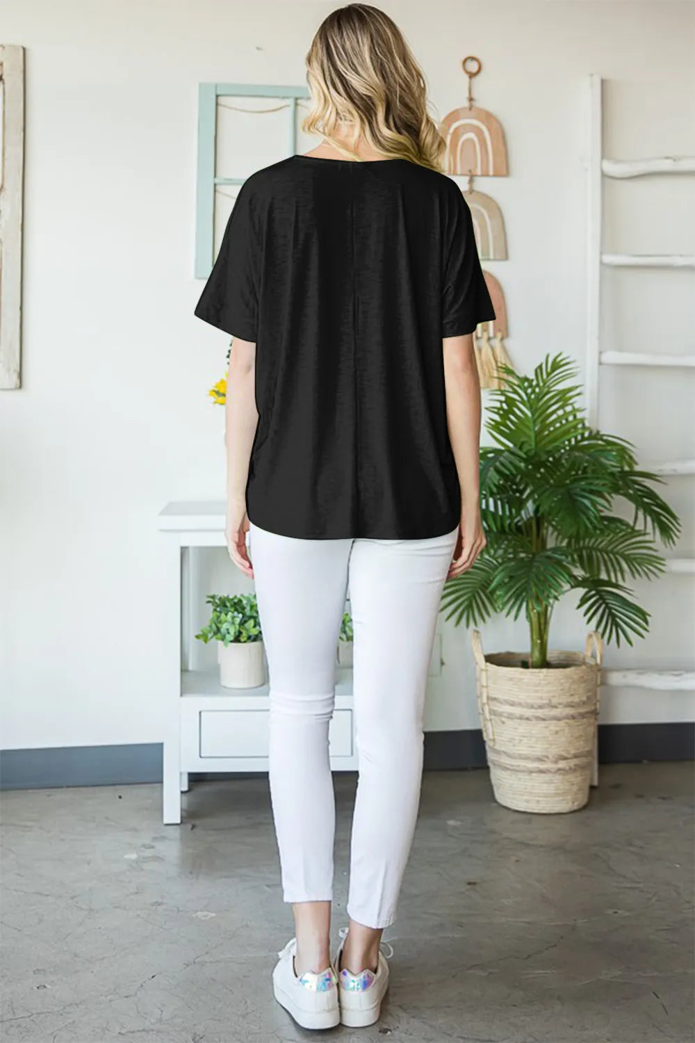 b8049961-6a67-40b8-bdf0-1c5a95a03fdc-Max